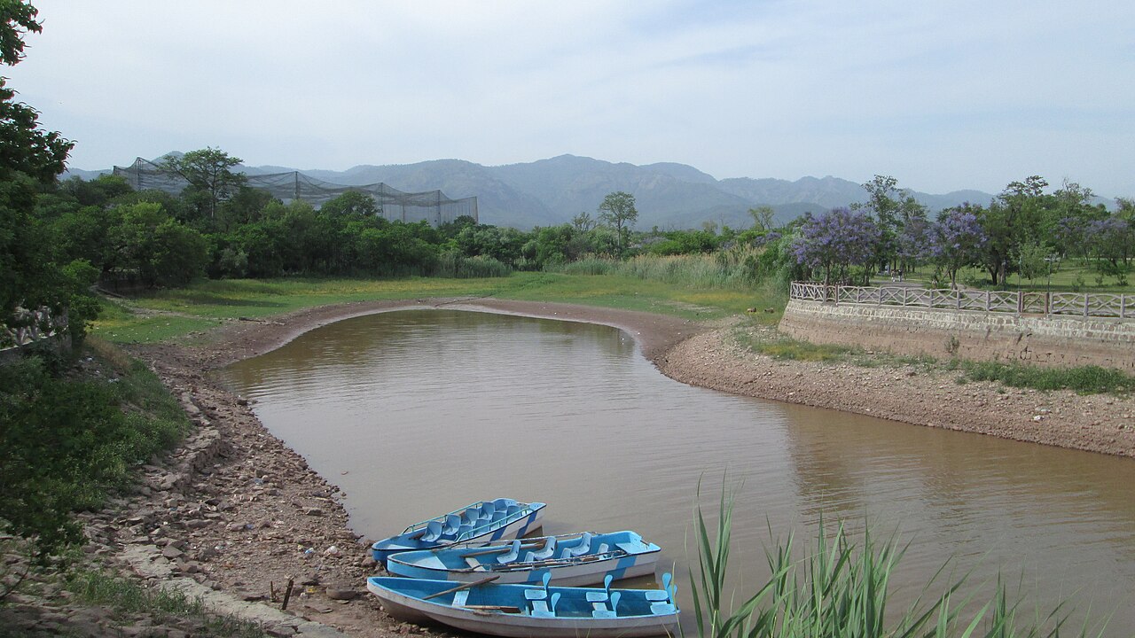 Photograph of Rawal Lake, Islamabad